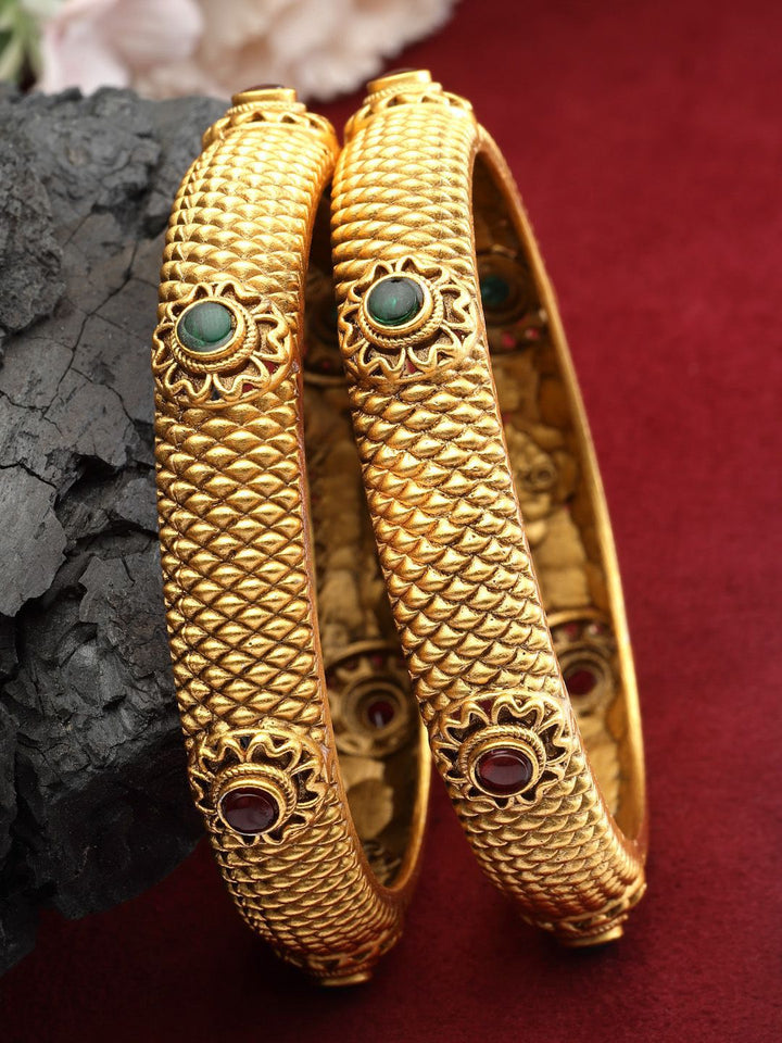 Set PANASH 2 gelang antik bertatah emas 24 CT bersalut emas