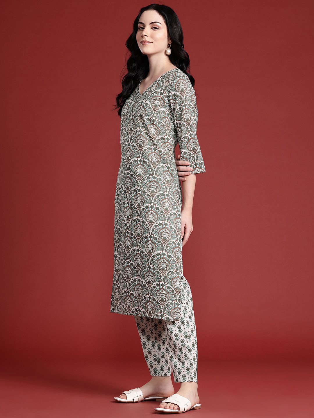 Anouk Ethnic Motifs Printed Kurta with Trousers & With Dupatta