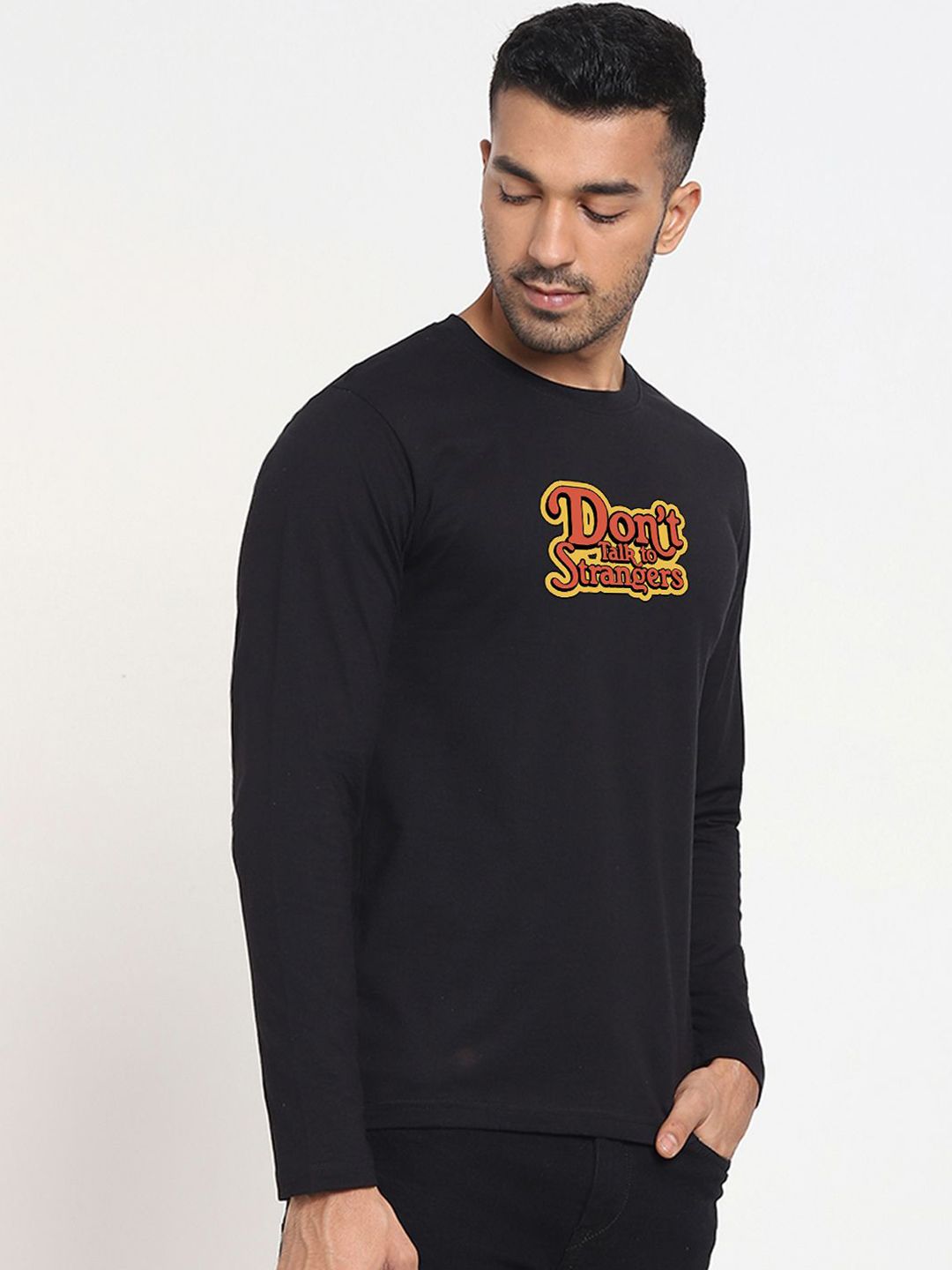 Bewakoof Men Graphic Printed Pure Cotton Casual T-shirt