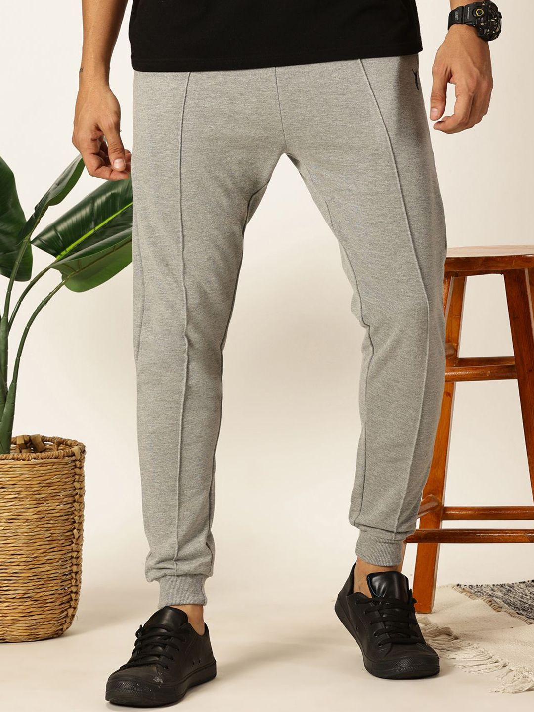 Thomas Scott Men Slim Fit Mid-Rise Joggers