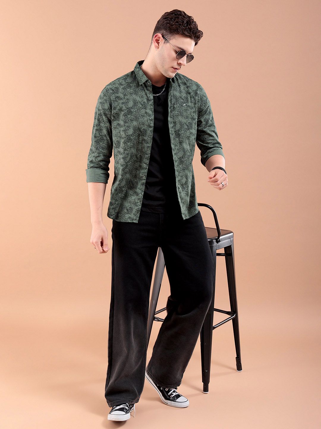 The Indian Garage Co Men Green Slim Fit Printed Casual Shirt