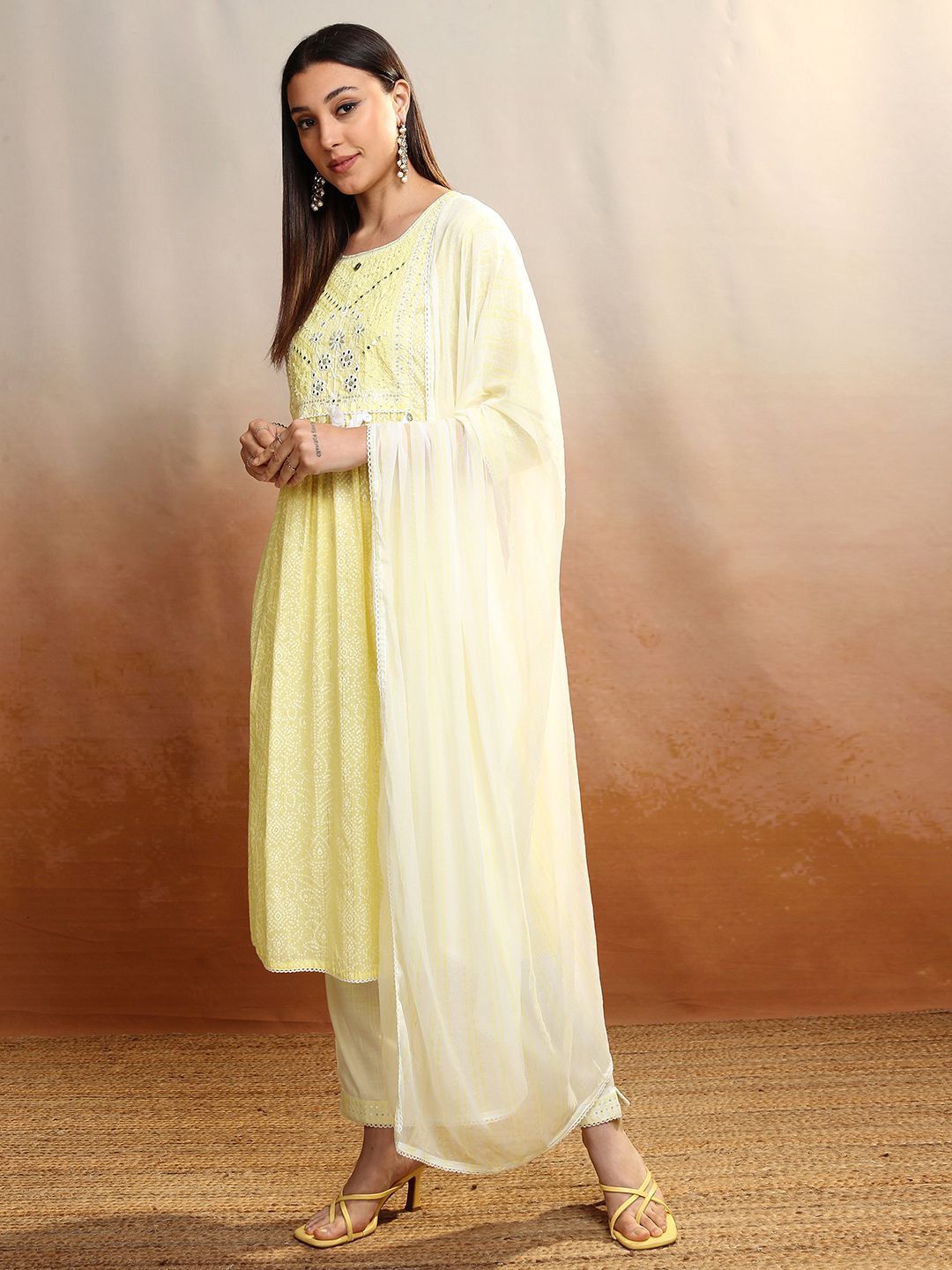 Vishudh Women Bandhani Printed Regula Pure Cotton Kurta with Trousers & With Dupatta