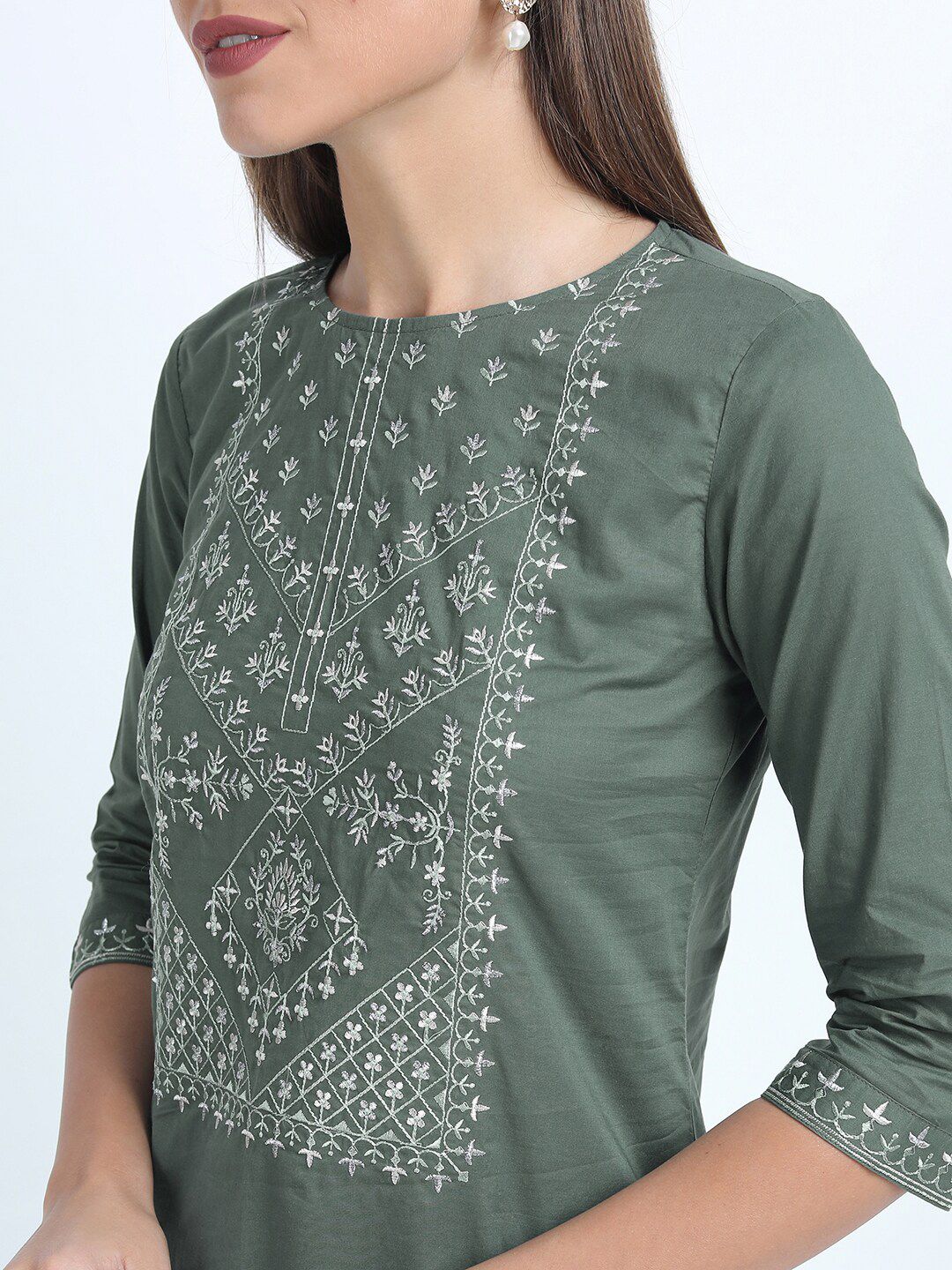 Vishudh Women Green Ethnic Motifs Yoke Design Kurta