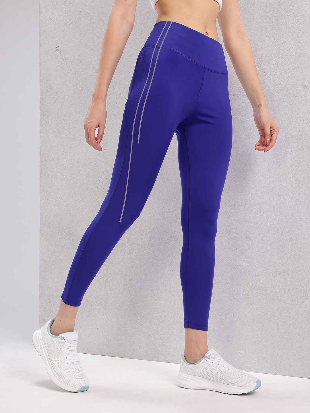 HRX by Hrithik Roshan Women Rapid-Dry Cropped Training Tights