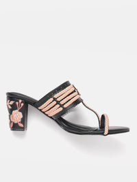 House of Pataudi  Open Toe Woven Design Block Heels