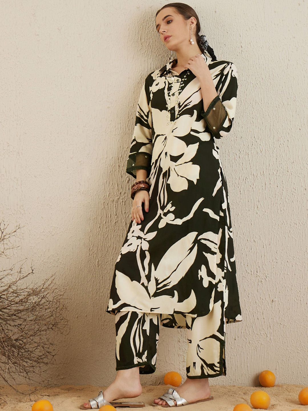 Indo Era Floral Printed Sequinned Shirt Collar Straight Kurta with Trousers