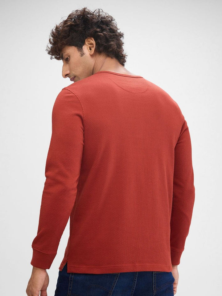 SPYKAR Men Henley Neck Solid Slim Fit T-shirt