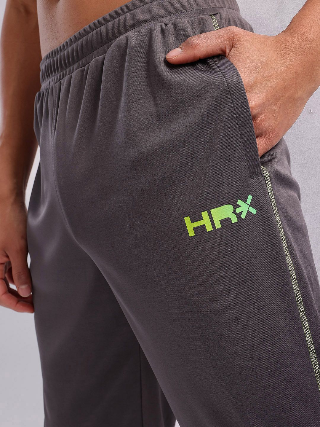 HRX by Hrithik Roshan Men  Brand Logo Detail Mid-Rise Rapid-Dry Training Joggers