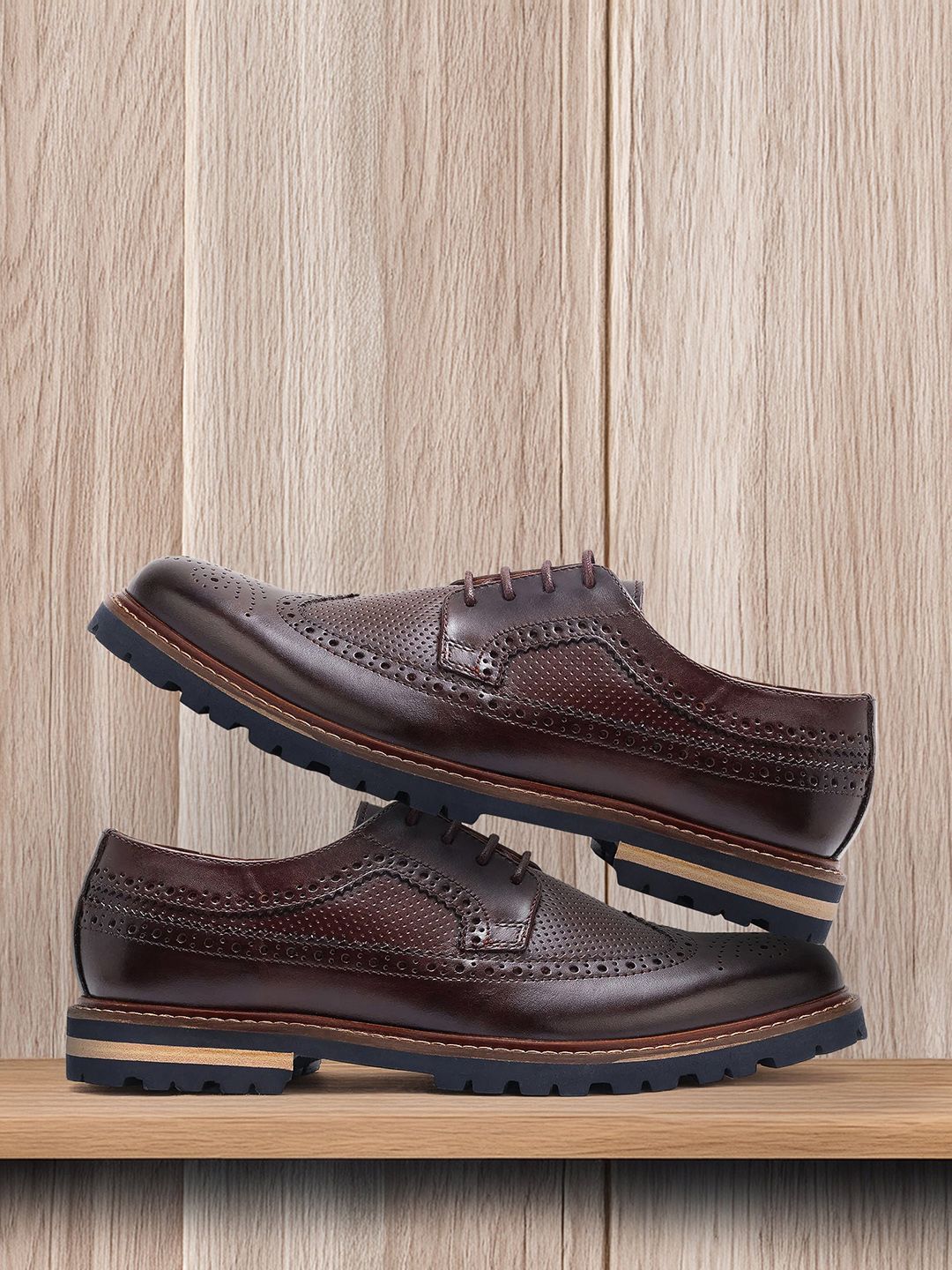 RARE RABBIT Men Textured Leather Formal Brogues