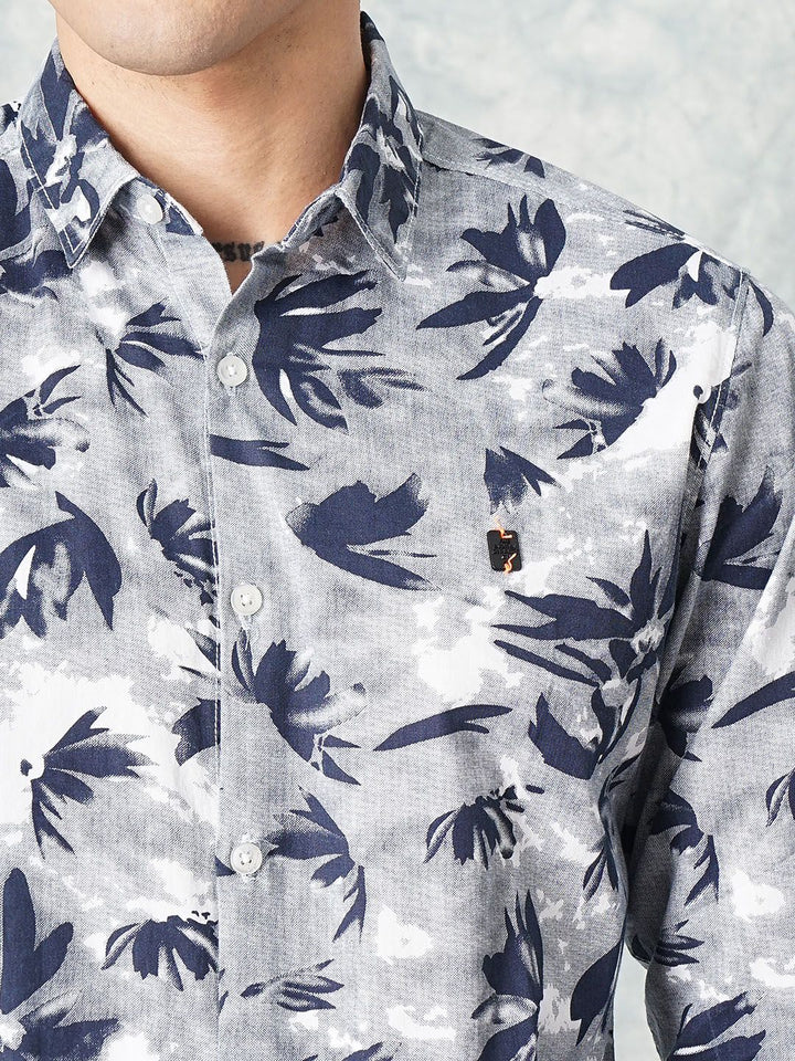 The Indian Garage Co Men White & Navy Blue Slim Fit Printed Casual Shirt