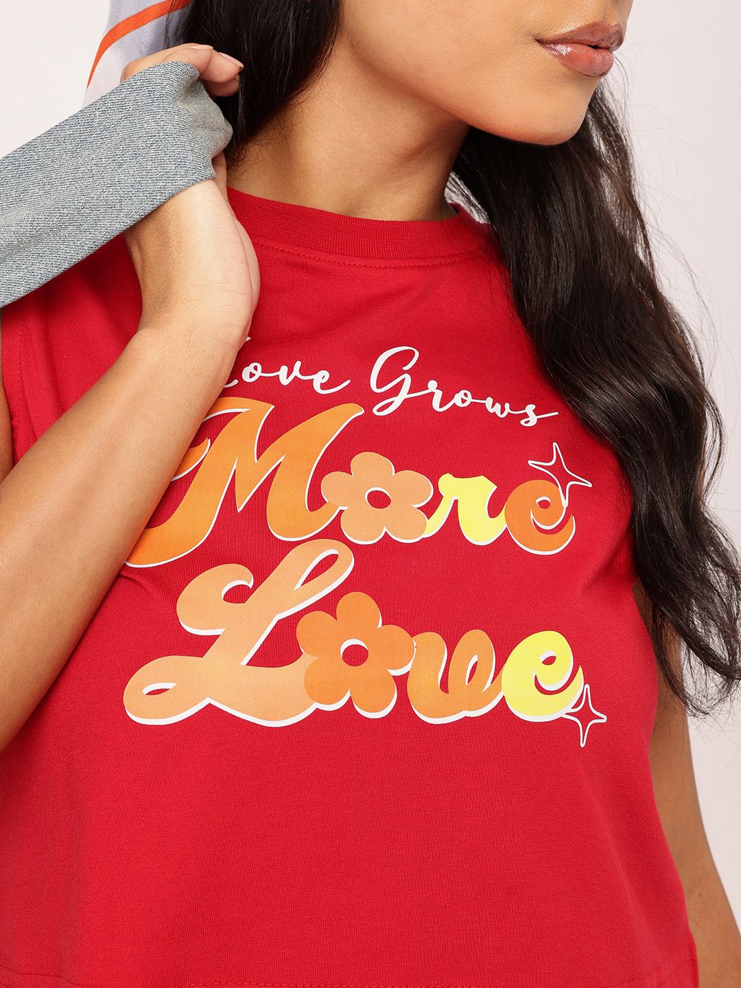 DressBerry Grunge Hearts, More Love Printed Sleeveless Crop T-shirt