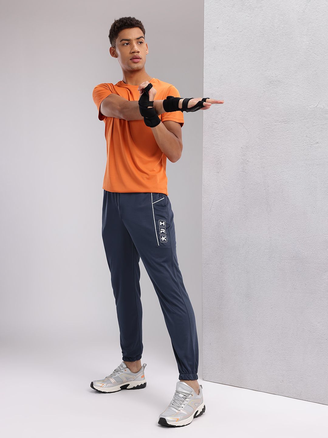 HRX by Hrithik Roshan Men Brand Logo Printed Mid-Rise Rapid-Dry Training Joggers