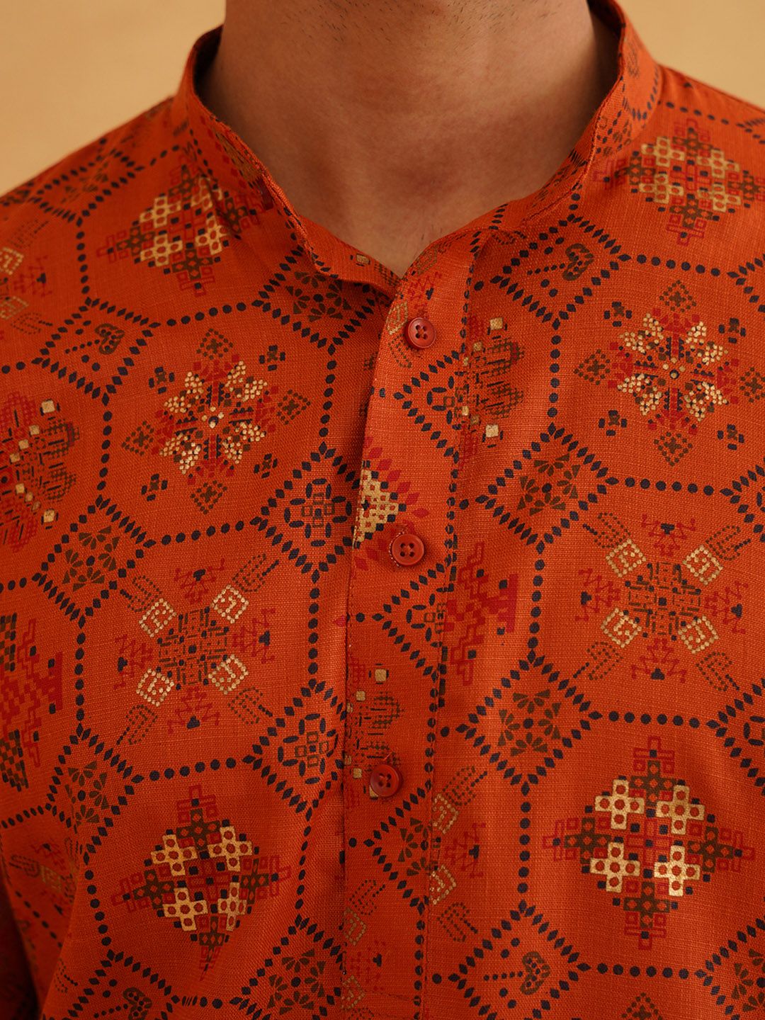 SOJANYA Men Orange Printed Cotton Linen Kurta with Churidar