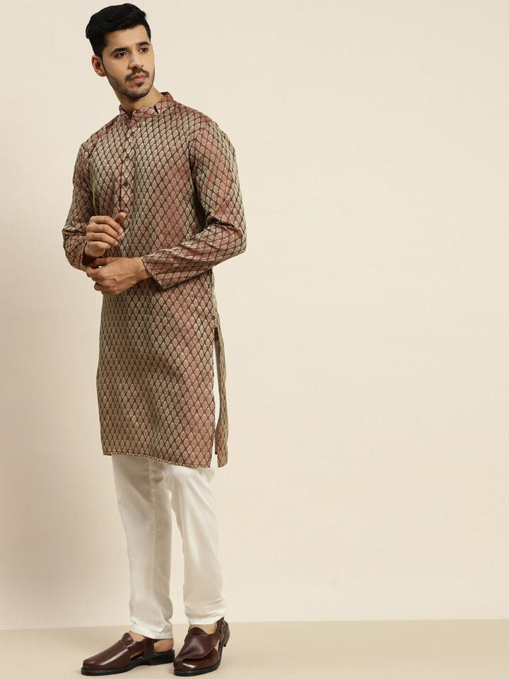 SOJANYA Motif Etnik Rekaan Tenun Kurta Kolar Mandarin Dengan Piyama & Jaket Nehru