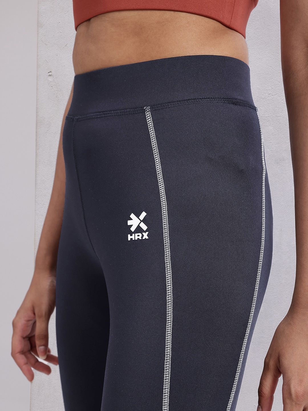 HRX by Hrithik Roshan Women Contrast Stitching High-Rise Rapid-Dry Cropped Training Tights