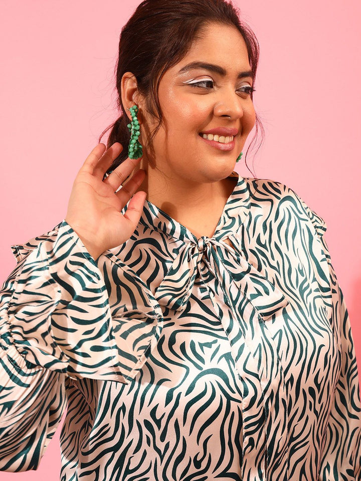 CURVY STREET Animal Printed Tie-Up Neck Top
