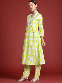 Indo Era Women Floral Printed Pleated Pure Cotton Kurta with Trousers