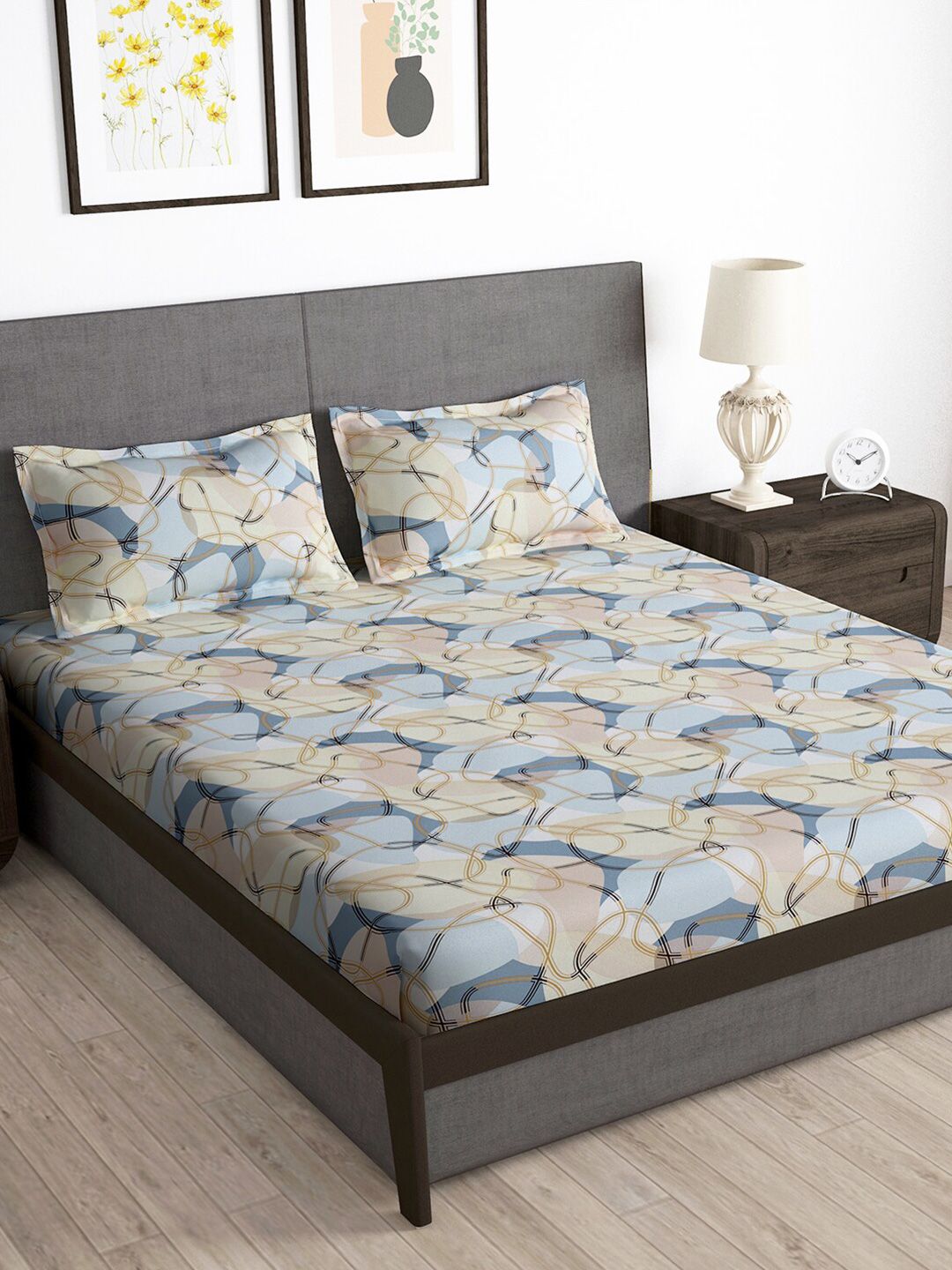 Story@home Cream & Blue Geometric 180 TC Queen Bedsheet with 2 Pillow Covers