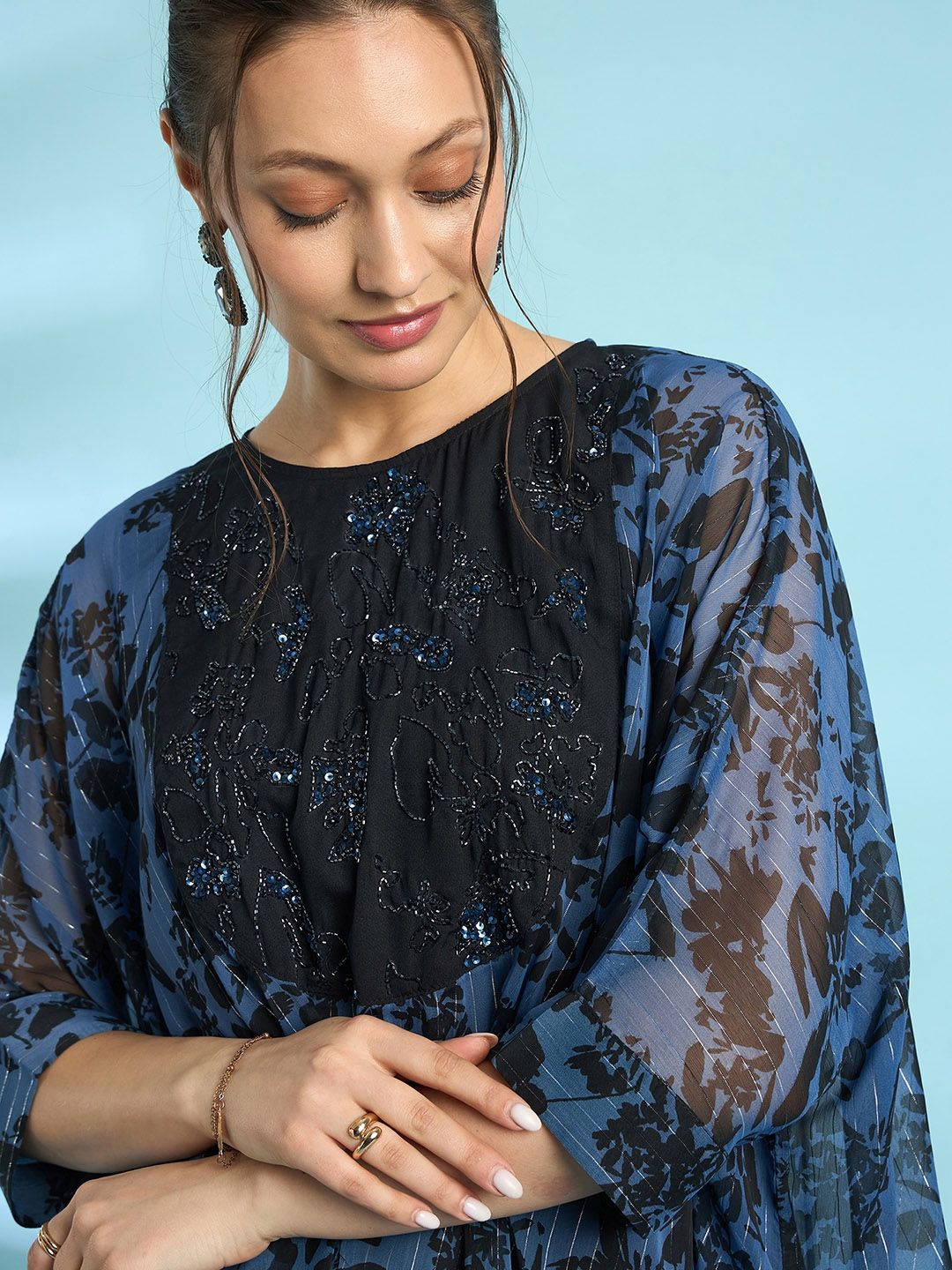 Antheaa Navy Blue Floral Printed Top With Trouser