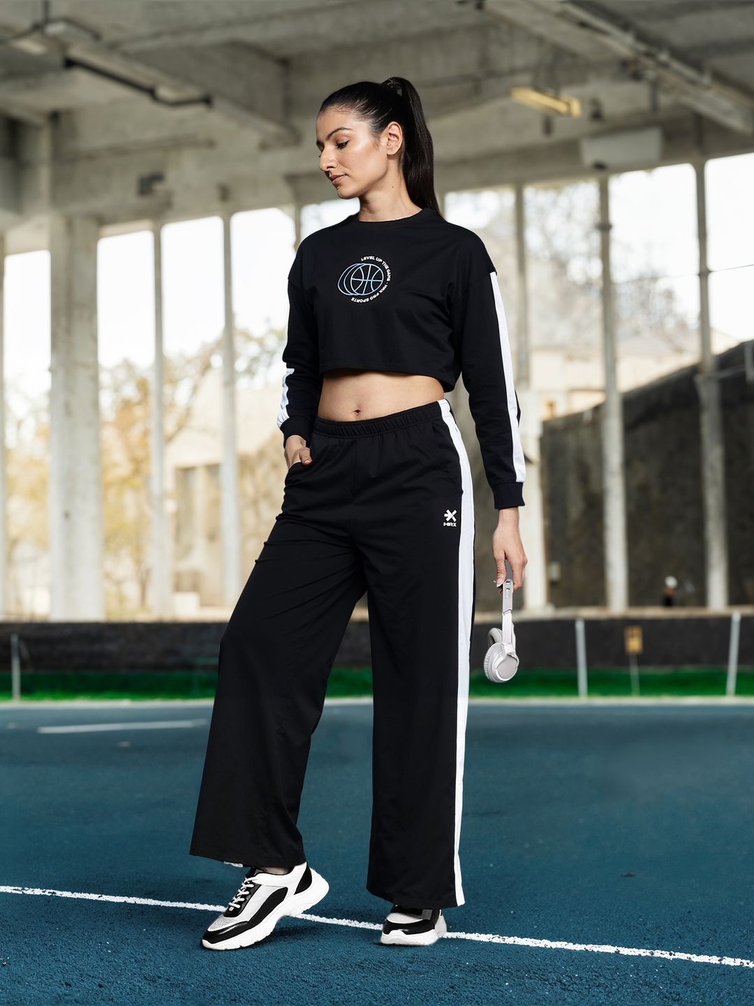 HRX by Hrithik Roshan Relaxed Fit Lifestyle Tracksuit