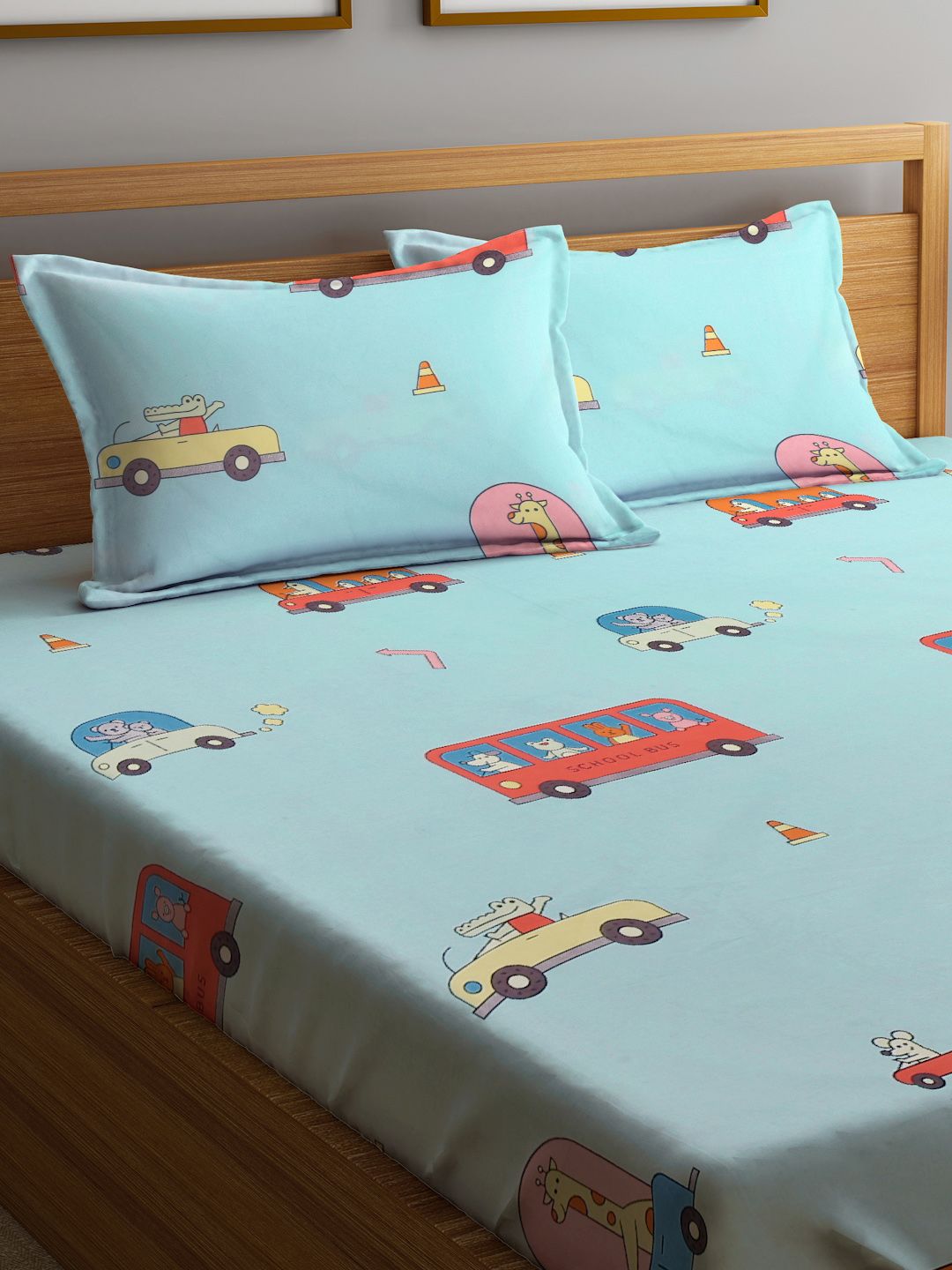 KLOTTHE  Cartoon Characters Printed 300 TC Fitted Double Bed Sheet with 2 Pillow Covers