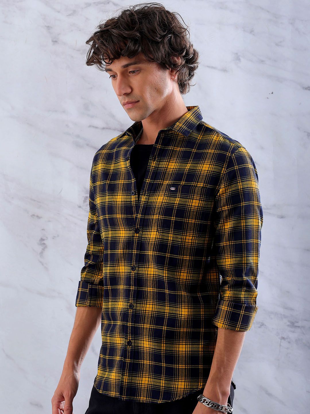 The Indian Garage Co Men Slim Fit Tartan Checks Opaque Checked Casual Shirt