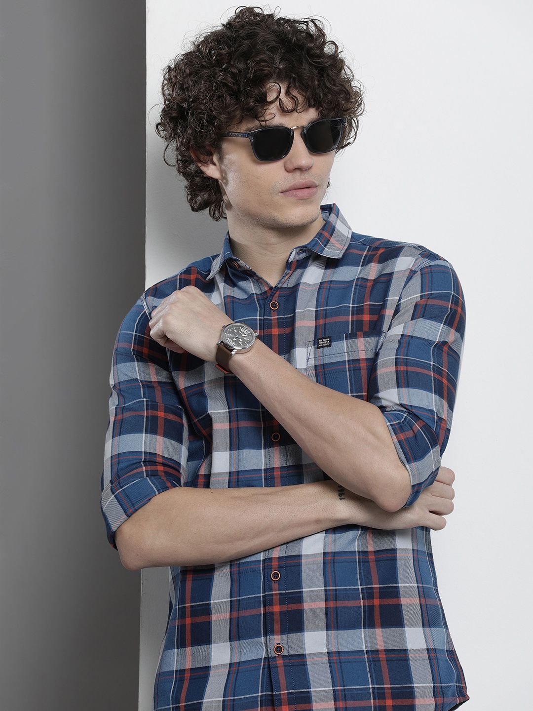 The Indian Garage Co Men Checked Casual Shirt