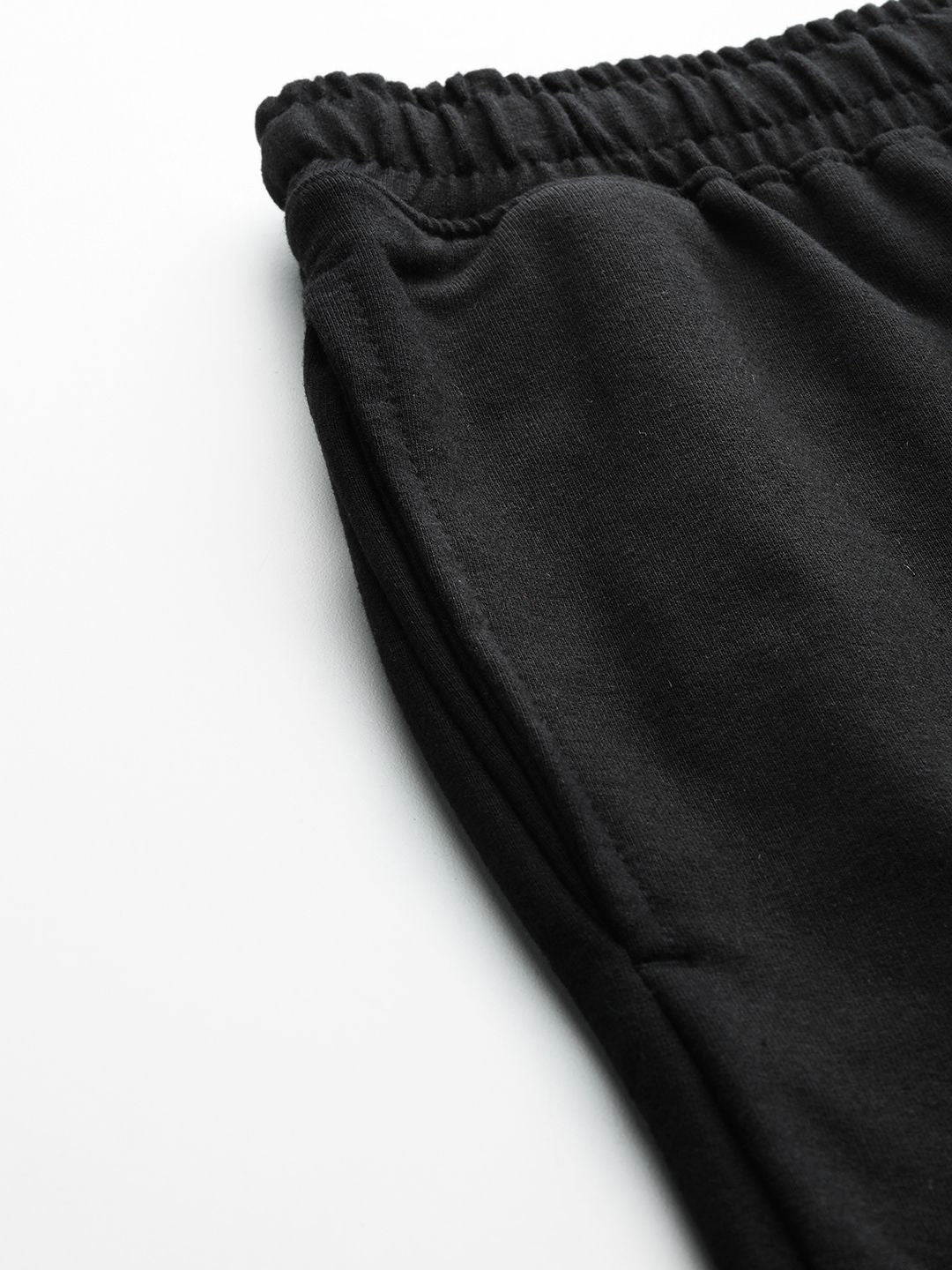 HRX by Hrithik Roshan Men Printed Detail Mid-Rise Regular Fit Lifestyle Trackpants