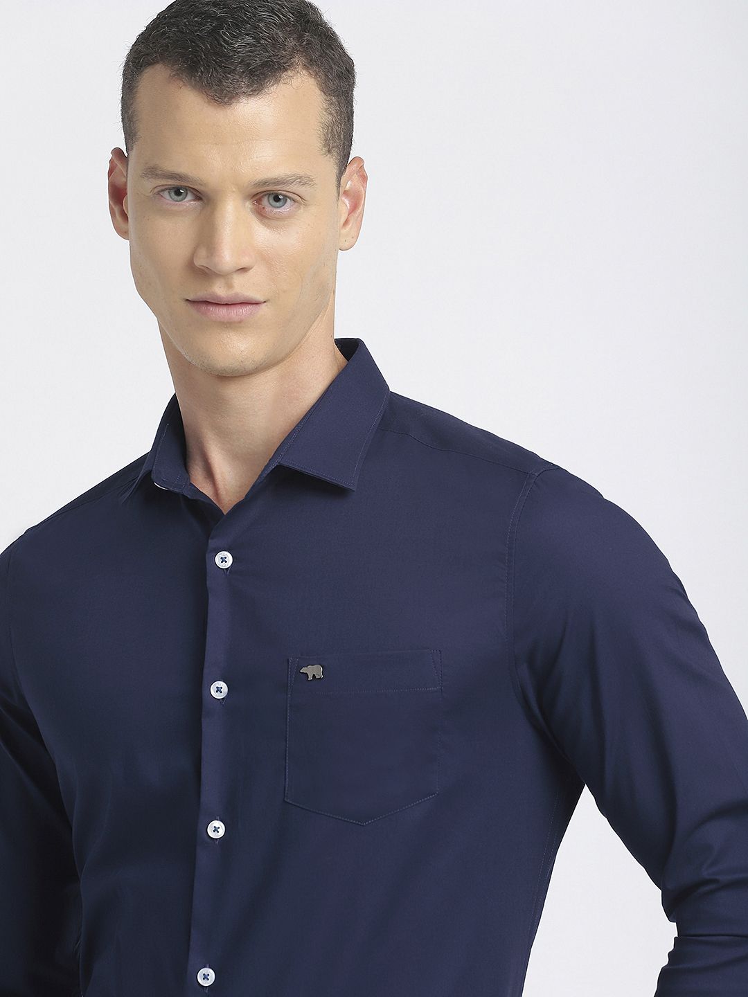 THE BEAR HOUSE Spread Collar Slim Fit Formal Shirt