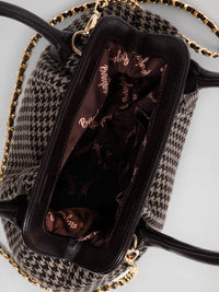 Berrylush Checked Bucket Handheld Bag