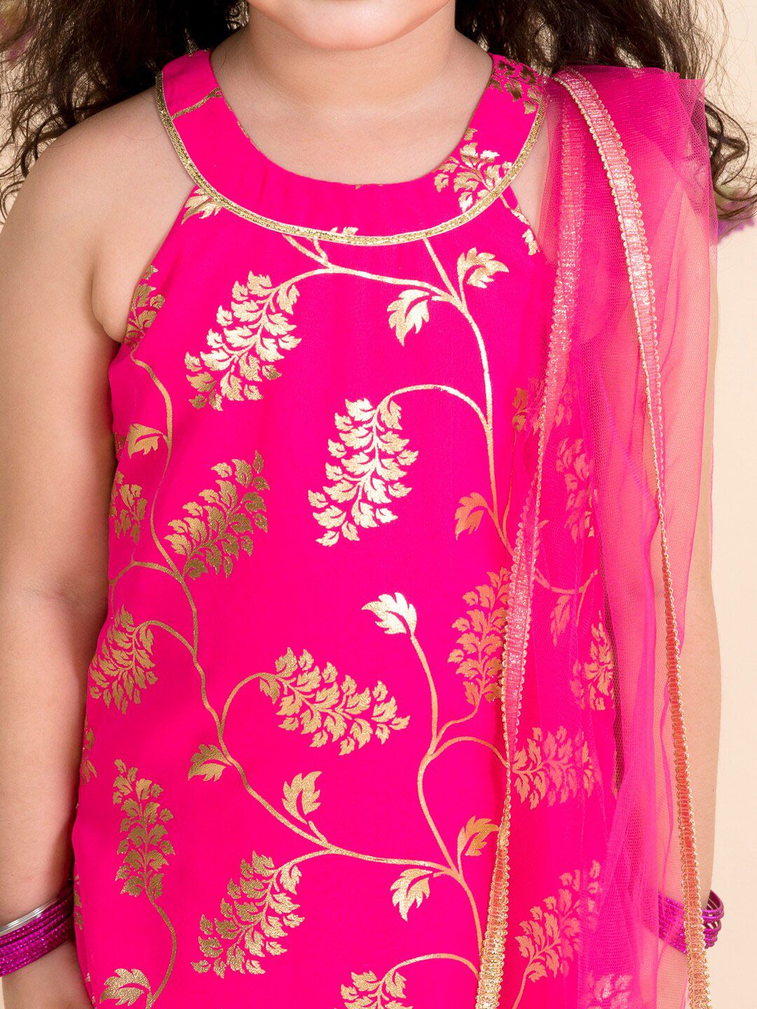 pspeaches Girls Magenta Floral Printed Kurta with Sharara & Dupatta