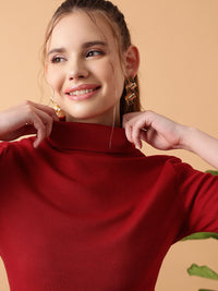 STREET 9 High Neck Fitted Top