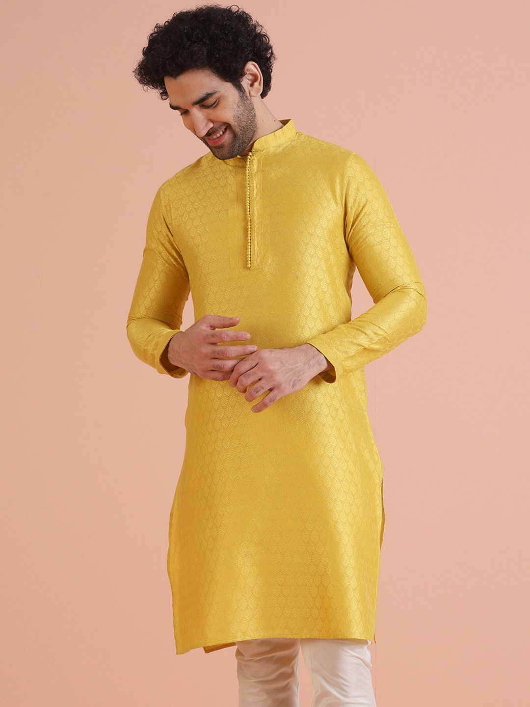 KISAH Men Woven Jacquard Regular Fit Ethnic Motifs Kurta
