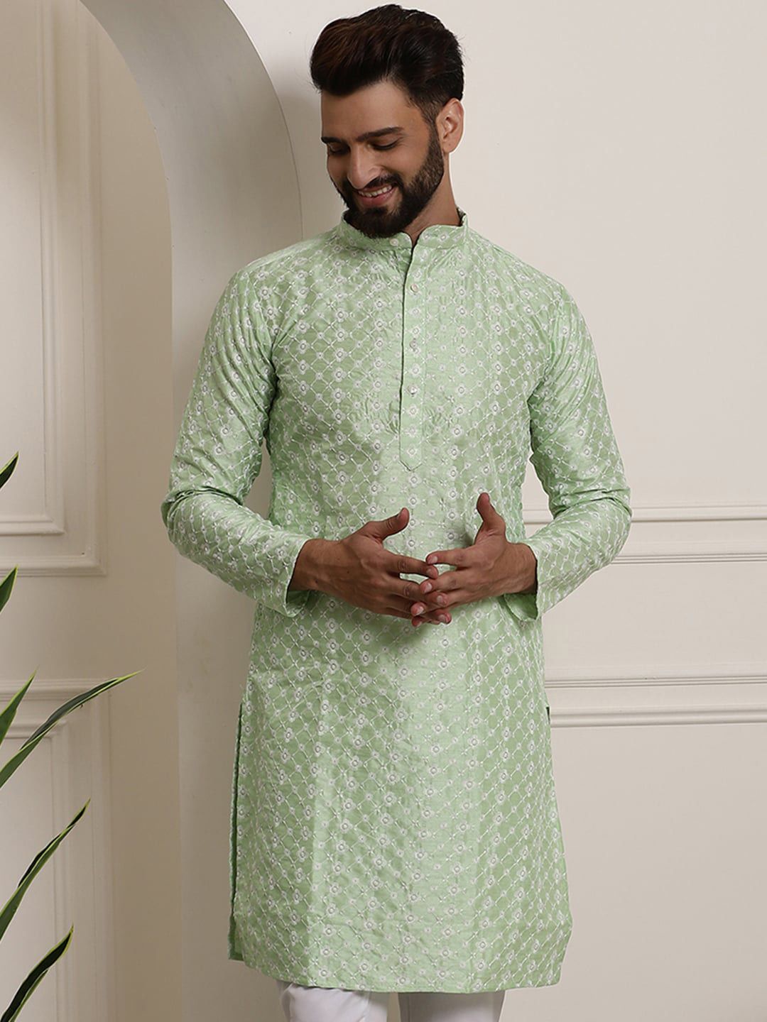 SOJANYA Self Design Thread Work Mandarin Collar Kurta