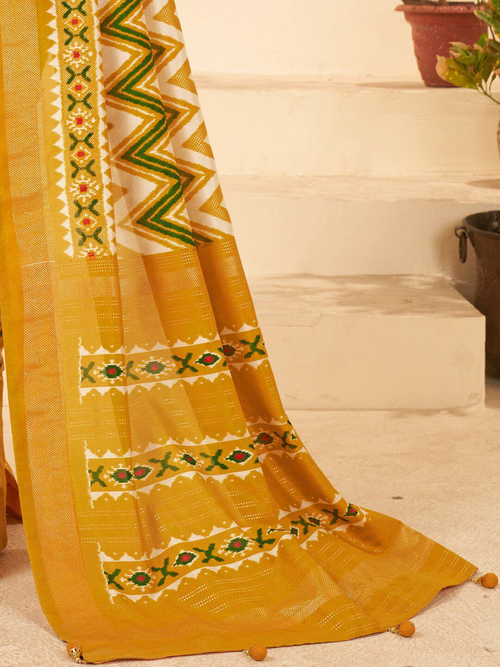 Saree mall Geometric Printed Zari Silk Blend Banarasi Saree