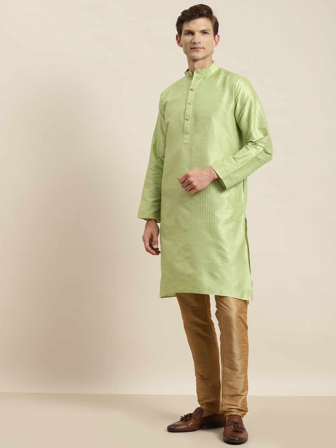 SOJANYA Kurta Belang Hijau Lelaki dengan Jaket Churidar & Nehru