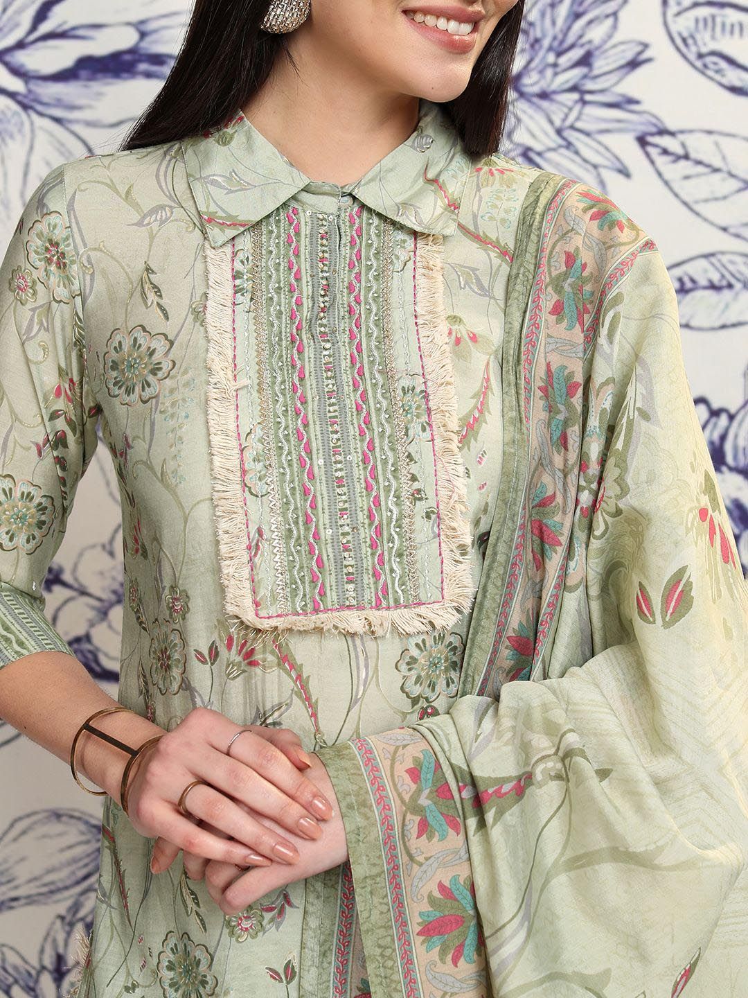 Vishudh Green & Red Floral Printed Regular Thread Work Kurta with Trousers & With Dupatta