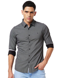 SPYKAR Spread Collar Long Sleeves Slim Fit Cotton Casual Shirt