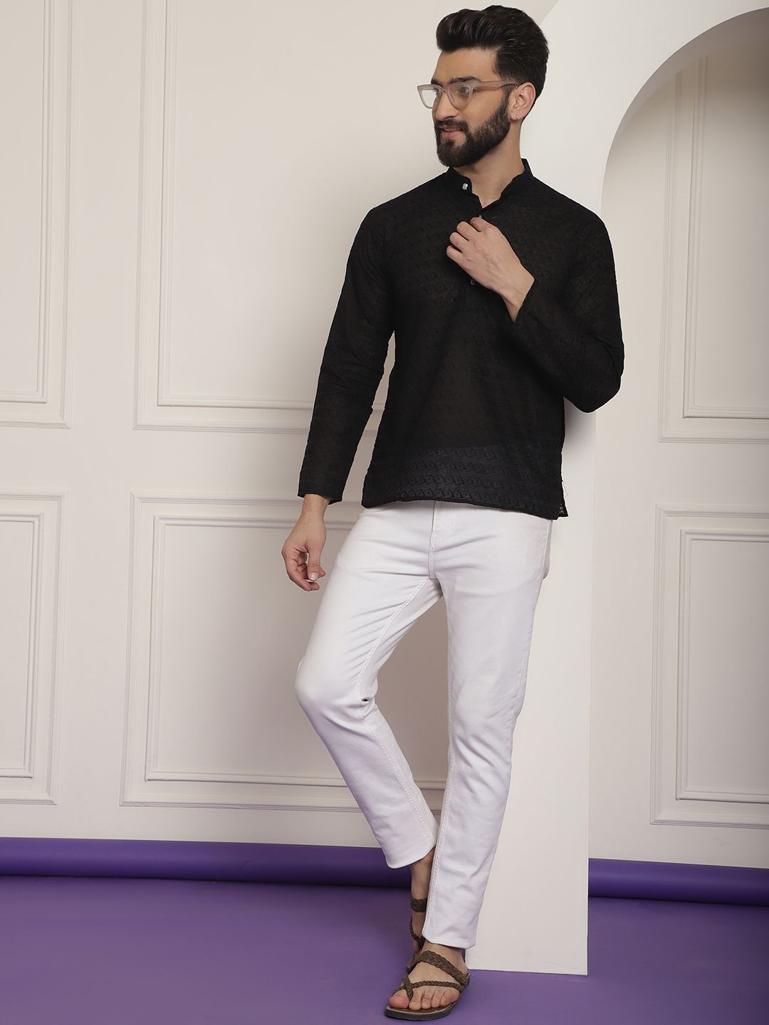 SOJANYA Men Black Chikankari Embroidered Pure Cotton Kurta
