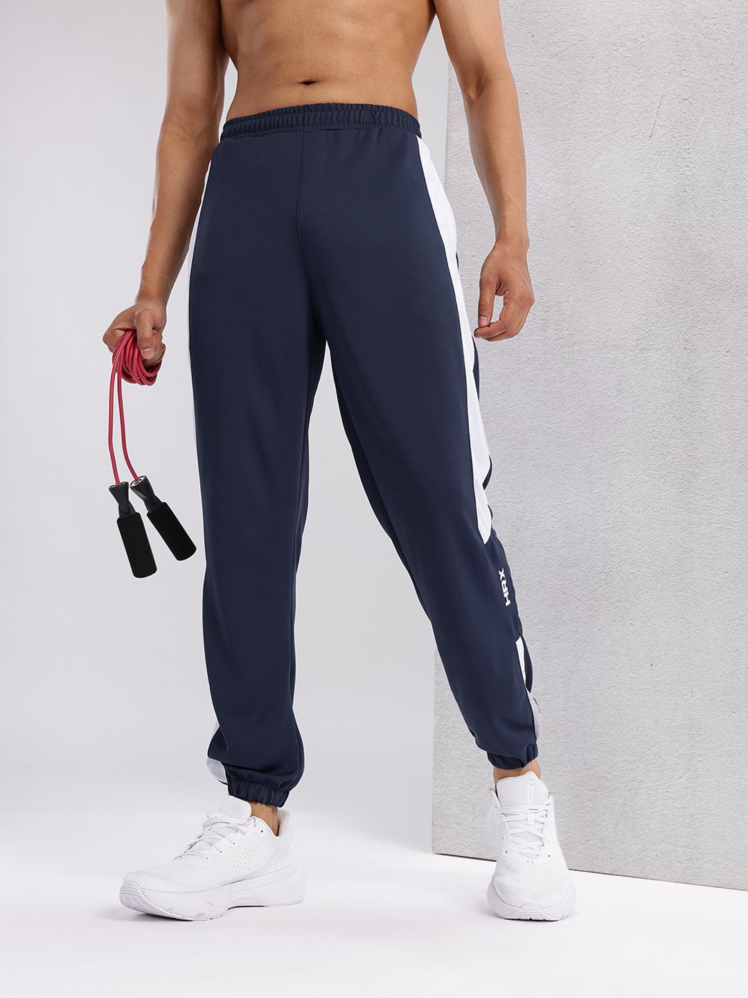 HRX by Hrithik Roshan Men Side Striped Rapid-Dry Mid-Rise Training Joggers