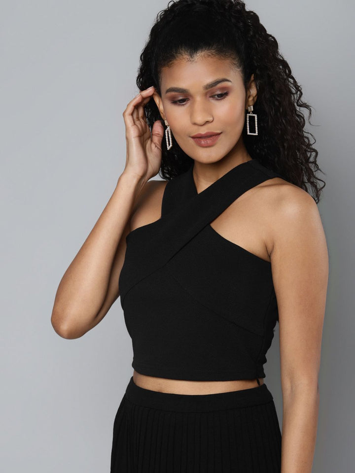 SASSAFRAS Black Halter Neck Fitted Crop Top