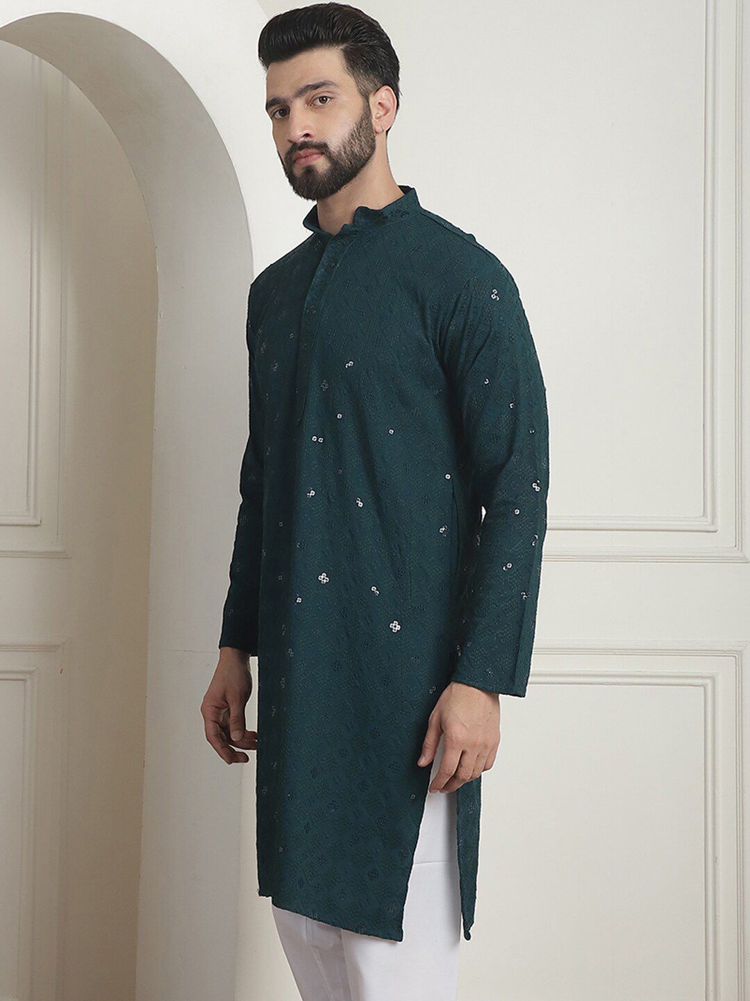 SOJANYA Kurta Kolar Mandarin Kerja Benang Labuci