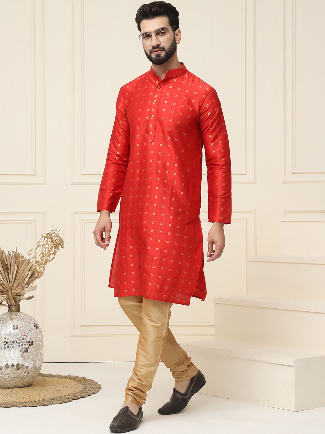 SOJANYA Men Maroon Woven Design Straight Kurta