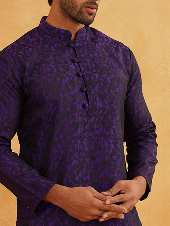 SOJANYA Geometric Woven Design Regular Straight Kurta With Churidar