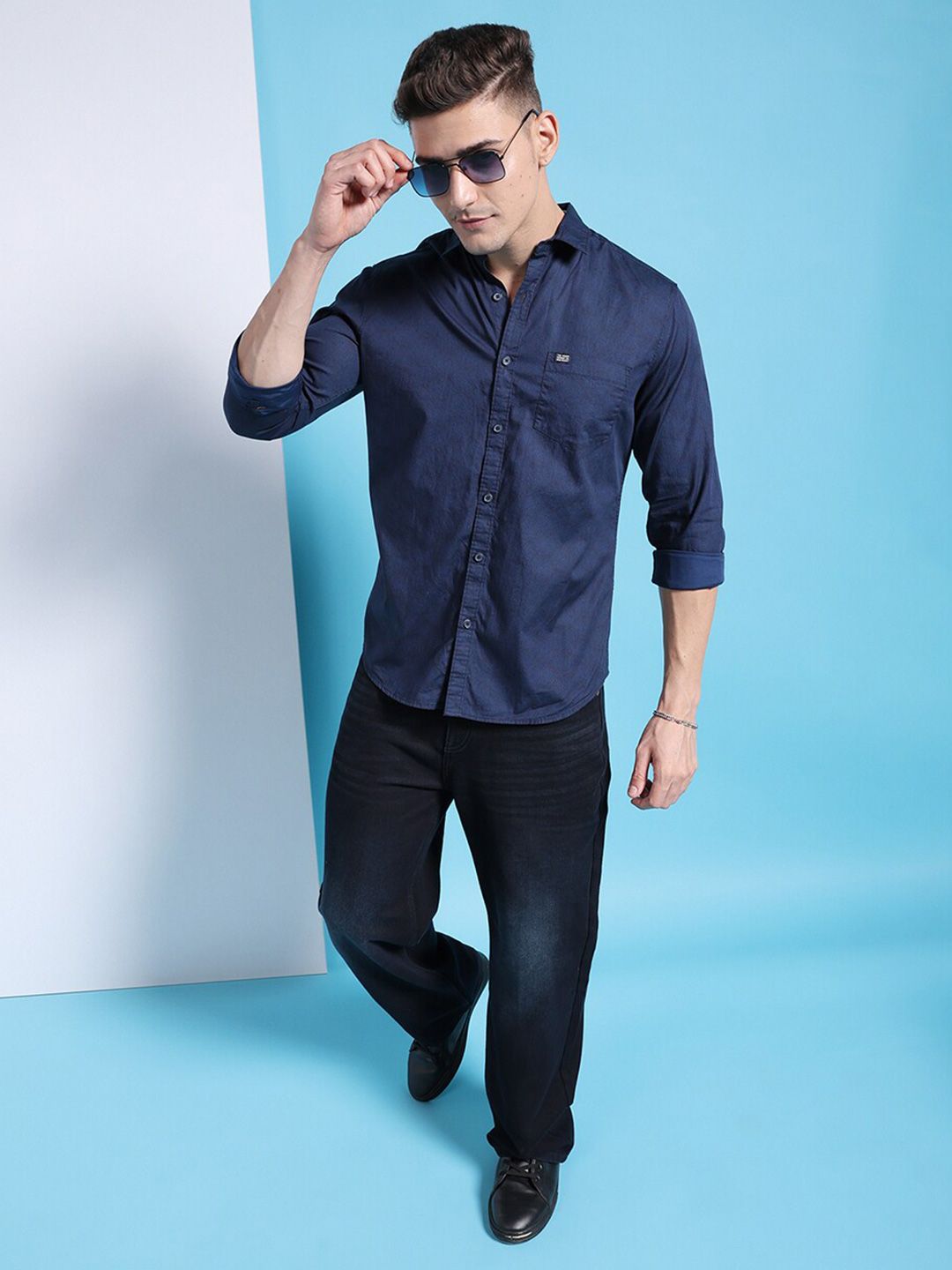 The Indian Garage Co Spread Collar Slim Fit Abstract Printed Casual Pure Cotton Shirt