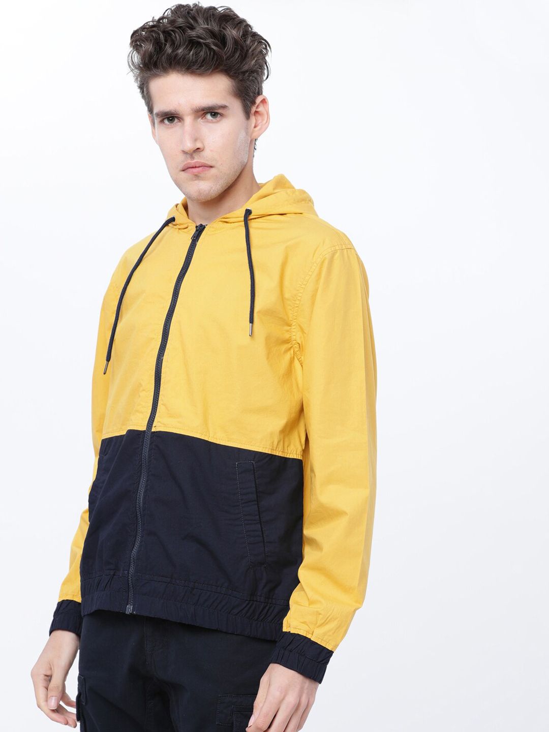 HIGHLANDER Men Mustard Striped Bomber