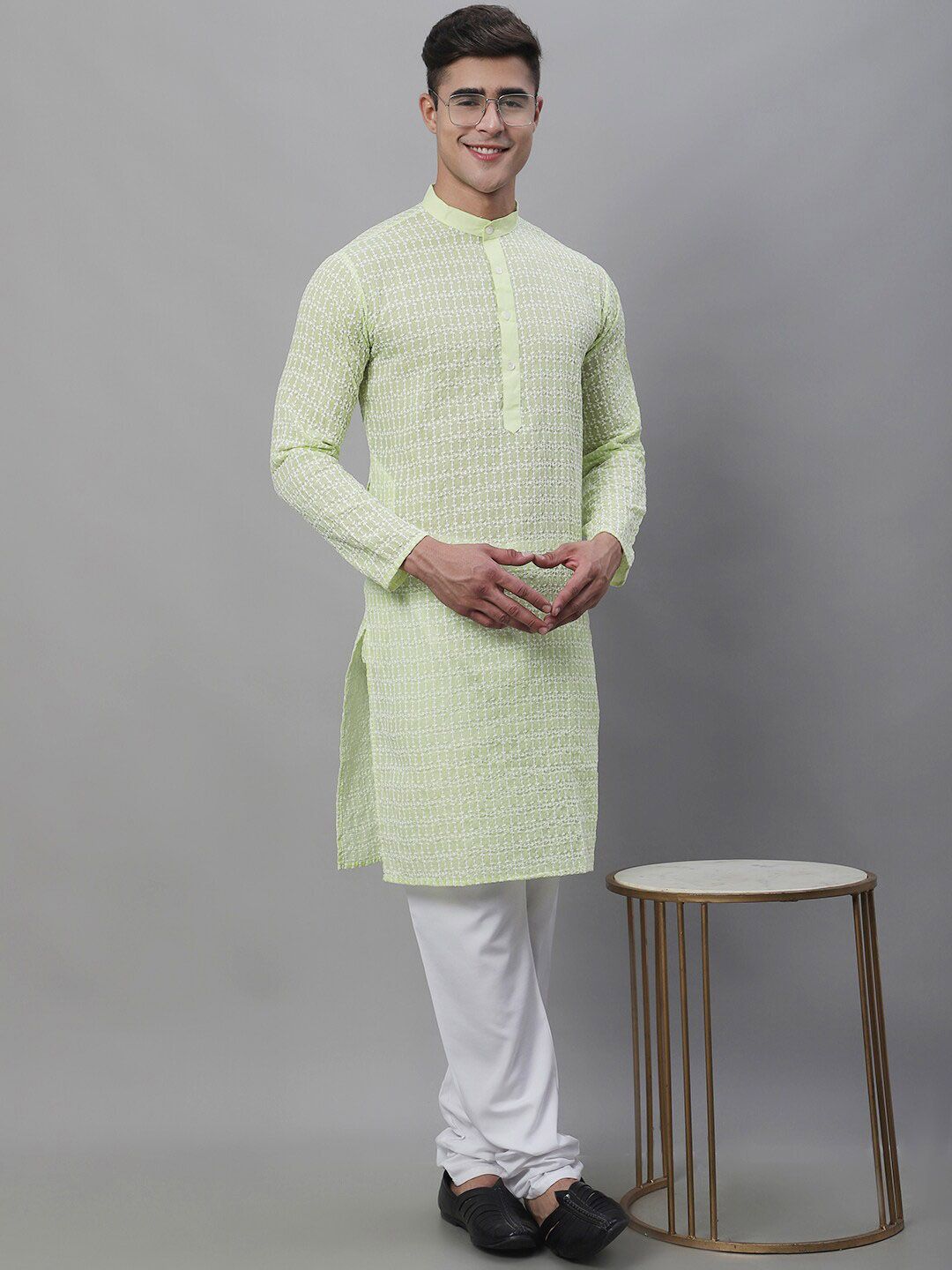 SOJANYA Benang Sulam Bekerja Kurta Kapas Tulen dengan Churidar