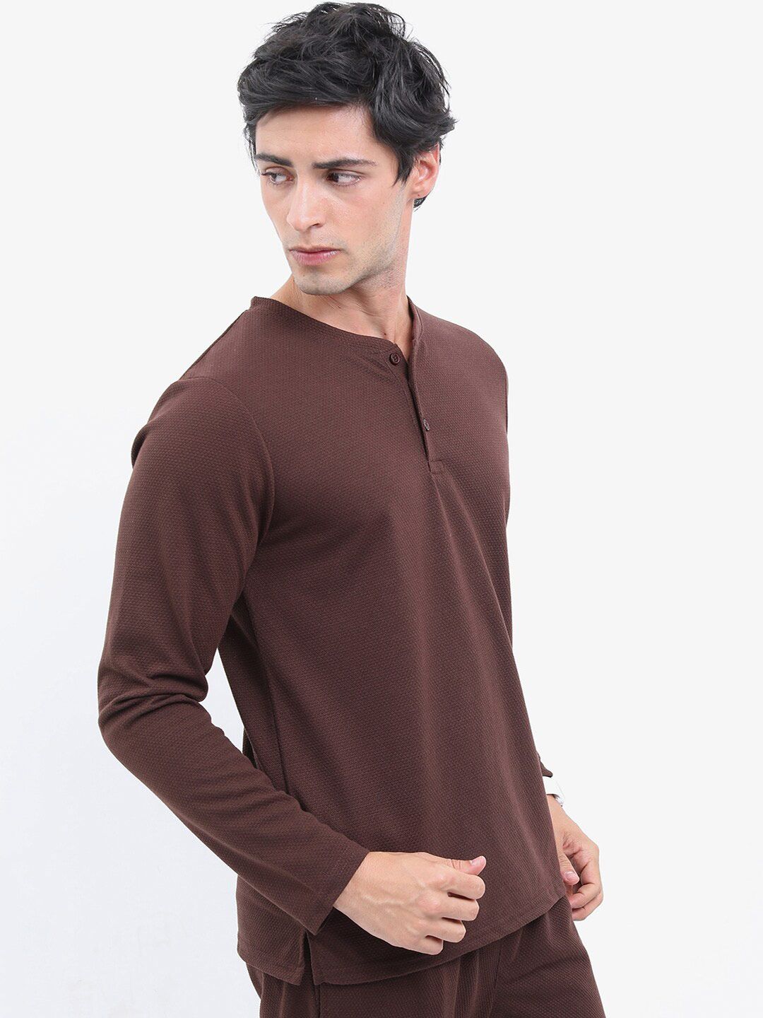 Highlander Henley Neck Popcorn berstruktur tshirt biasa
