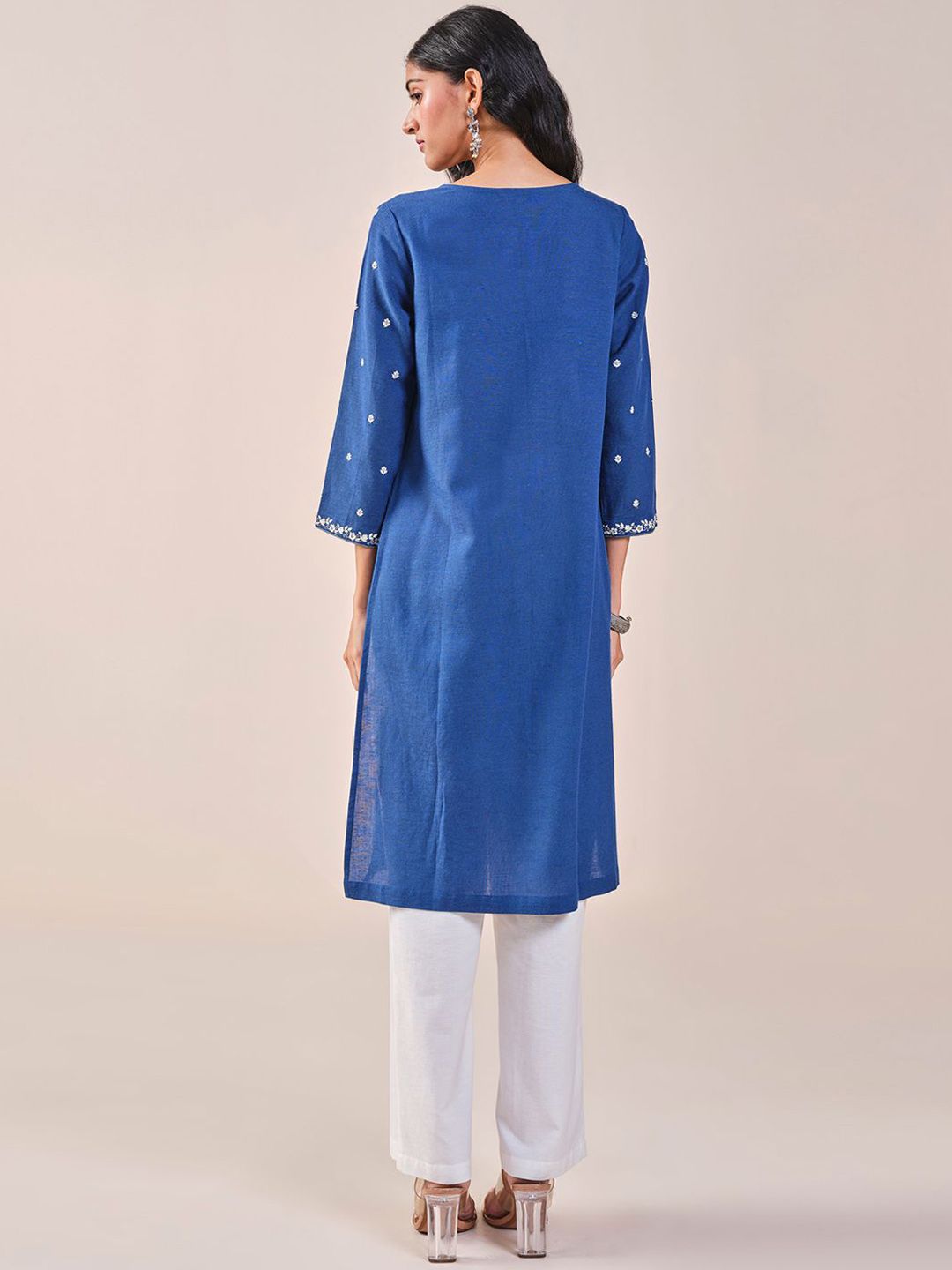 Global Desi Floral Embroidered Notched Neck Straight Kurta