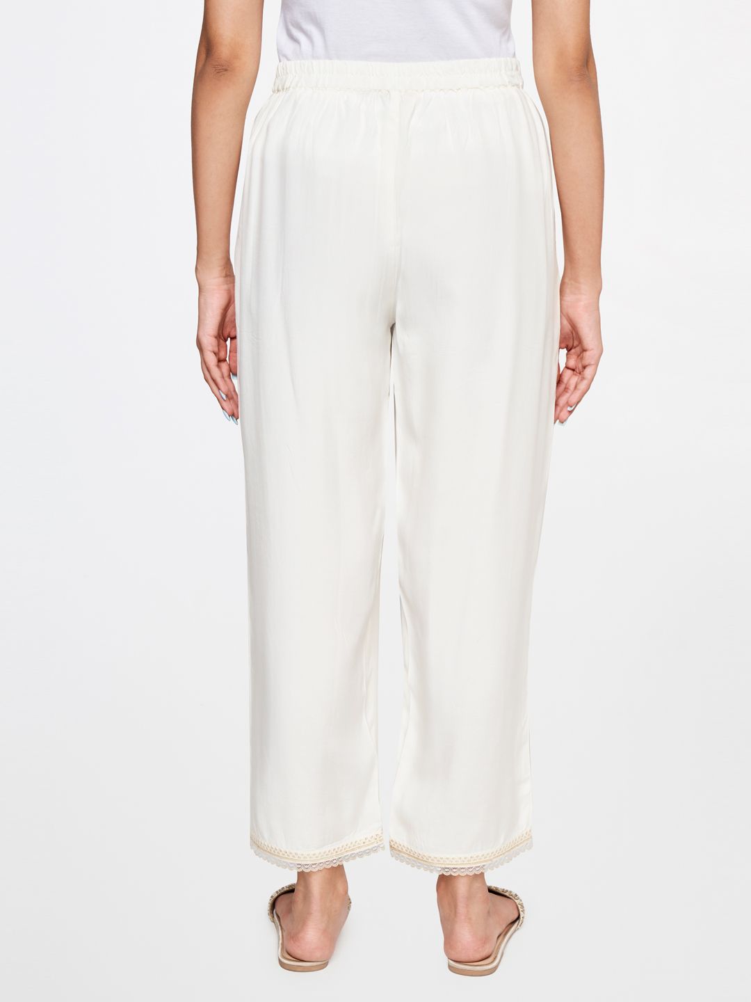 Global Desi Women Loose Fit Trousers